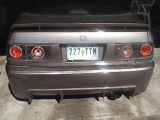 2052599_20_full.jpg