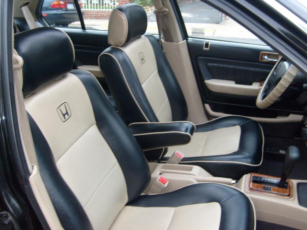 s6302214vr8.jpg